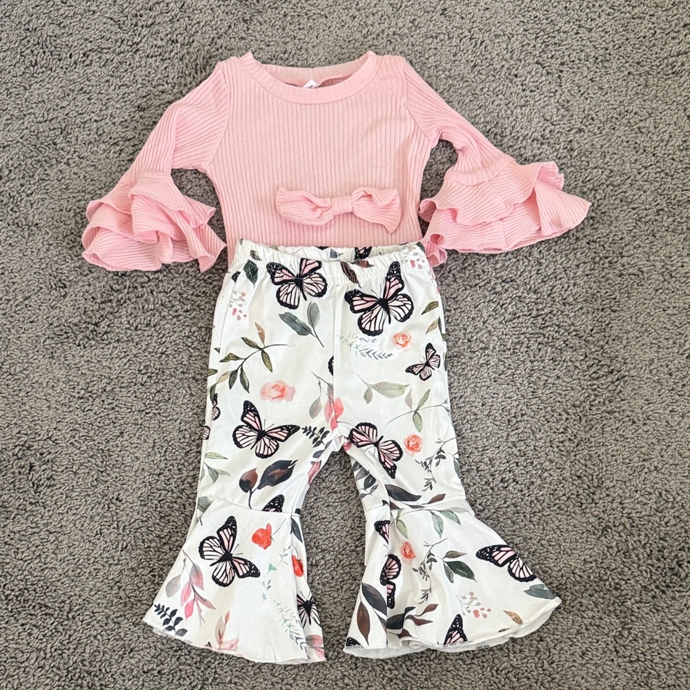 SHEIN Pink and White Butterfly Floral Kids Bottoms